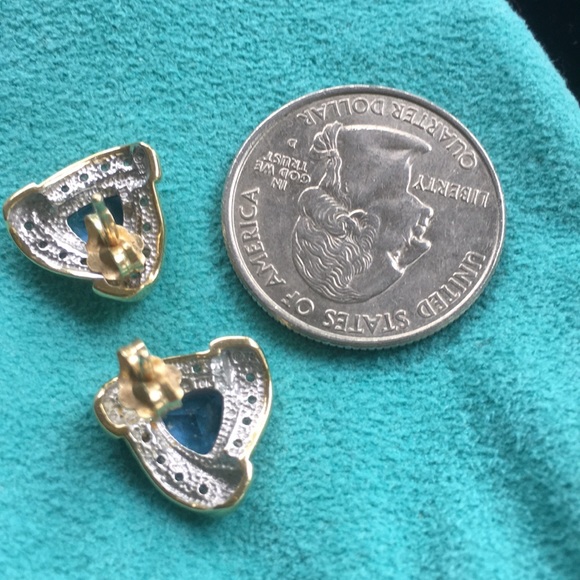 14KT Solid Gold Diamond Tanzanite pierced Earrings REAL Five  Star Posher Read - Picture 10 of 11